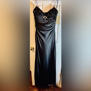 NWT MIGNON SZ 6 Black Evening Gown
